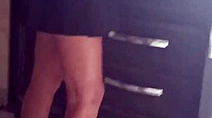 Yo, mehiška šolarka 18+ prvič preda ritko za Nike