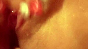 i'm touching my pussy so good, feeling that orgasm build