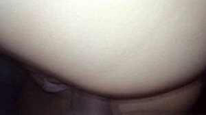 wife gives ass to eat