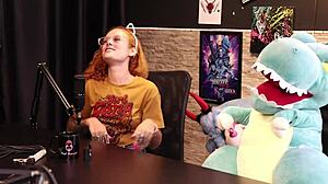 Her Sensual Fetish: Exhibiting And Provoking The Neighbor With Anal Sex