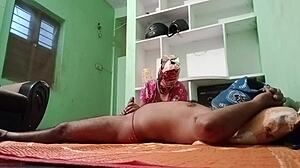 Indian Aunty Fucks Outdoors!