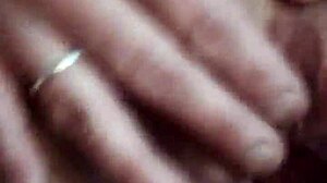 Mutual masturbation with my girl