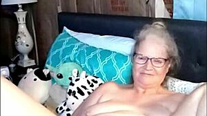 I let my ass juice flow after ass fucking my dildo.