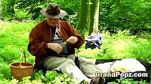 want to lick that juicy pussy outdoors?