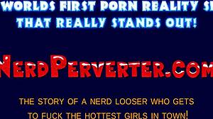 Amateur Blowjob in Toilet Close-Up Reality