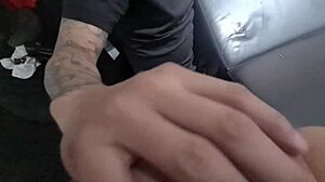 Aventuras do casal mattos - fomos ao tatuador fazer tatuagem com nossos nomes mas a nicoly mattos pediu pra tatuar a bucetinha dela me chupa