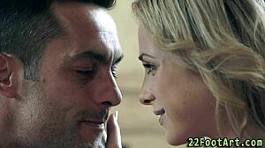 foot fetish slut gets cumshot on feet 😍