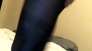 Cam Session Featuring Stylish Leggings In Casual Setting