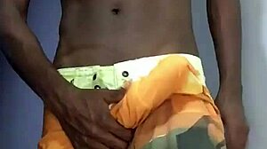 i'm this gay guy getting a big black cock blowjob from amateur, ends with facial