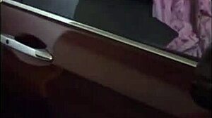 Lembran�as de um carnaval tens�o bateu e fodi o bucet�o da pampam no estacionamento