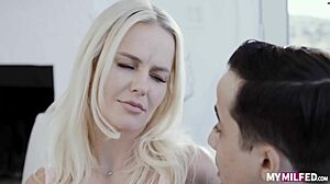 Pleasing Mommy Slimthick Vic Enjoys Stepson Encounter