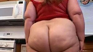 Bbw milf teases her big ass and tits