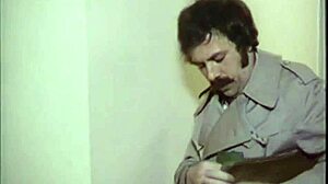 Frantično retro jebanje z rjavolasko Patricio Rhomberg v klasičnem slogu