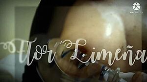 Flor limeña plays with her tits.