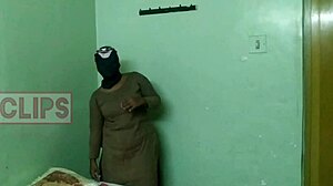 Girls Having Hardcore Anal Sex with Boyfriend on OYO Rooms!