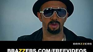 FOUR BIG-BOOTY BRAZZERS GIRLS SHARE ONE HARD COCK!!