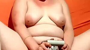 Slut wife on demand for viewers 😏