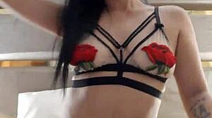 Latina Culona en Tangita: Young Brunette Webcam Amateur