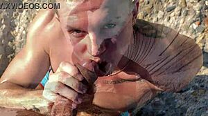 Idegenekkel baszás eldugott tengerparti helyen