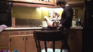 Blonde Erin Electra Seduces Sitter With Cupcakes, Eats Cum