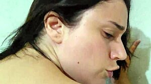 young slut pulls plug from ass 😈