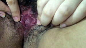 Кто-нибудь хочет мою тугую розовую пизду для соло развлечений?