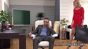 Wow! Perfect Idol’s Twat Filled with Warm Piss and Blasts!