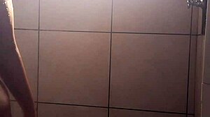 amandinha showing her natural tits 😘