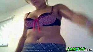 i'm a teen girl on webcam showing amateur sex for free.