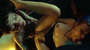 Dividi Meu Namorado Com Minha Amiga