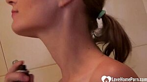 How does this beauty tease in the shower?