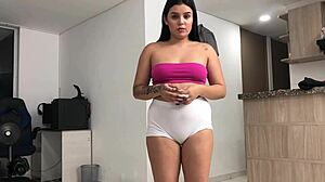 Enseñando A Follar A Mi Mejor Amigo - Porno En Español