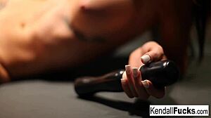 Kendall Karson has great tits and ass