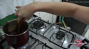 i prepared gourmet brigadeiro, got messy, and came with honey-filled dildo on xred