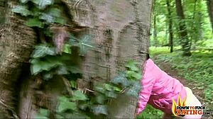 Vanessa Voxx gets fucked outdoors like a slut 😈