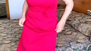 Look at Mariaold Teasing with Huge Tits and Shaved Pussy