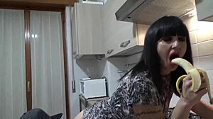 Grup Anal Aksiyonu İlk Bölüm Ağız Oyunuyla