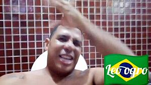 Bastidores de Festa Selvagem em Grupo