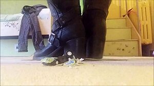 gorgeous sadistic giantess machines have no hope