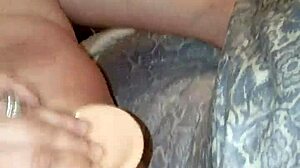 bbw whore is fucking her new huge dildo