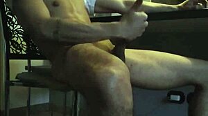 Il Mio Master Vuole Un Bocchino Ed Io Eseguo