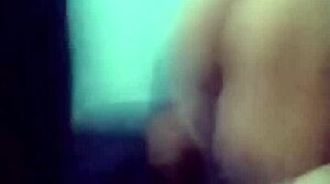 heteros se depilan el trasero por diversi�n y terminan calientes follando close up pt 3