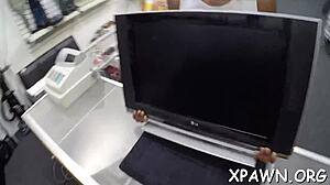 Skinny Whore Gives Sloppy Blowjob