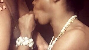 Ts ginger eating that dick