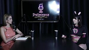 Brazilian teens in One Piece cosplay engage in sexy suruba.