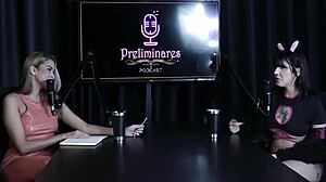 Brazilian teens in One Piece cosplay engage in sexy suruba.