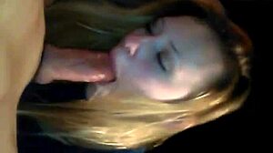 i wake up horny and finger myself every morning as a pinay student