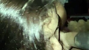 my girlfriend is very hot and i'm frozen