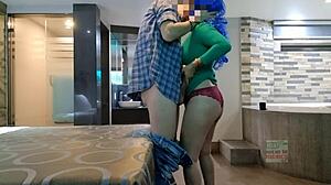 luna azul hotwife nueva adquisision dando regalo a su marido porfavor follate a mi mujer