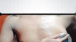 i offer a video call service with big tits and ass views